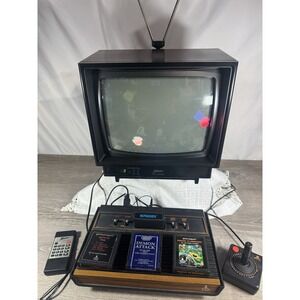 Zenith Space Command CRT TV SD1315W 13" w/ Remote Color & Atari 2600A Tested